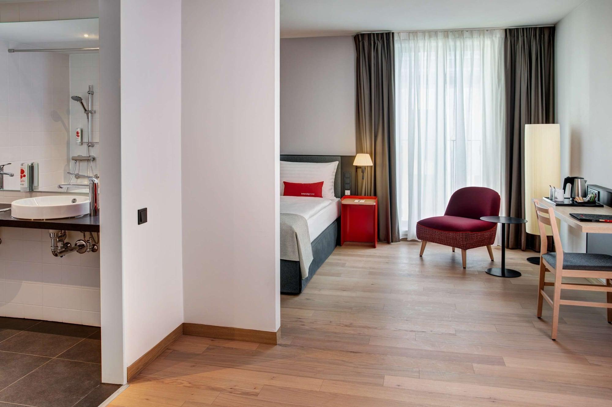 Intercityhotel Frankfurt Hauptbahnhof Sued Frankfurt am Main Buitenkant foto