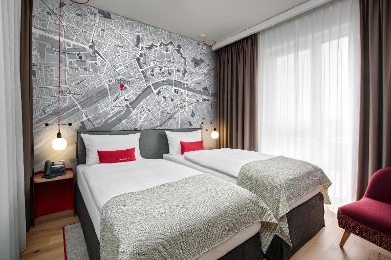 Intercityhotel Frankfurt Hauptbahnhof Sued Frankfurt am Main Kamer foto