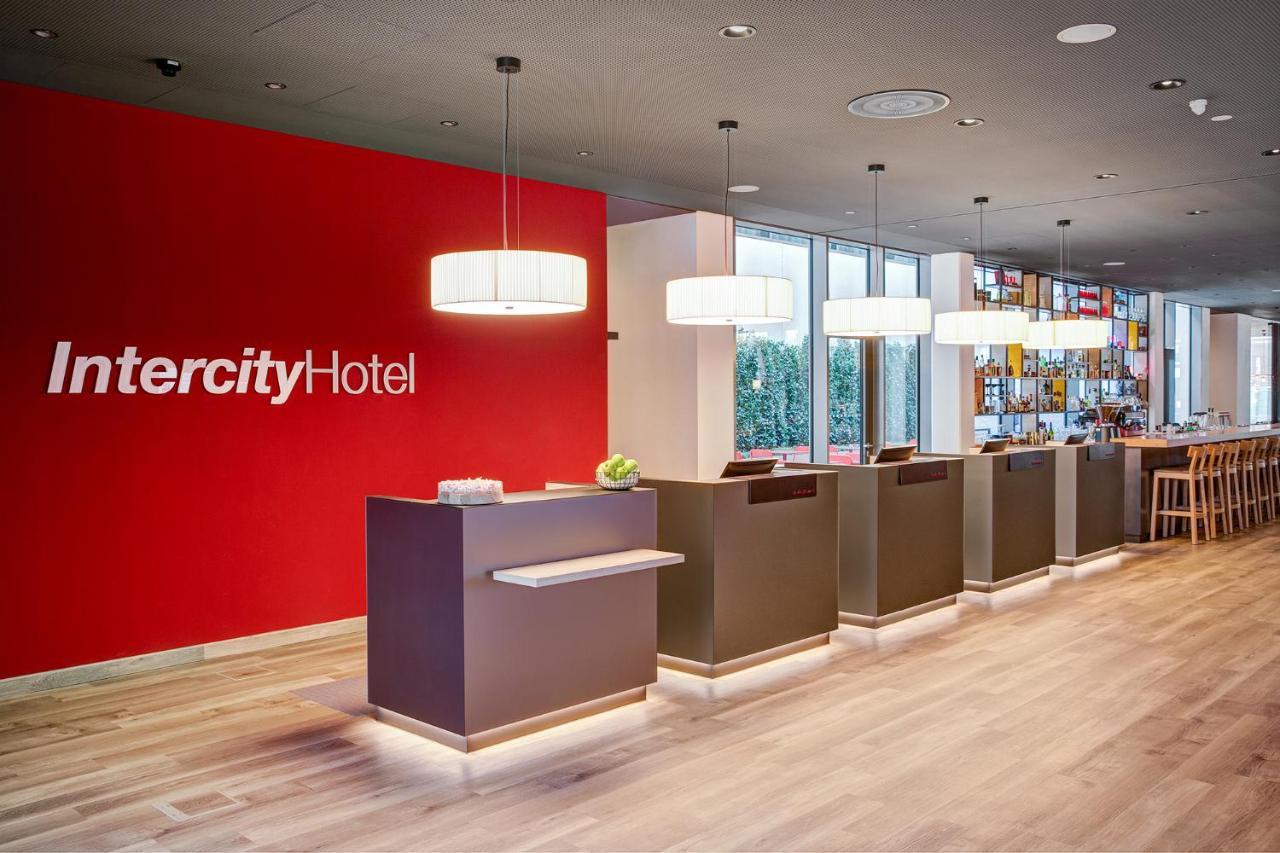 Intercityhotel Frankfurt Hauptbahnhof Sued Frankfurt am Main Buitenkant foto
